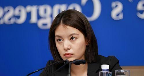 四川美女爆料新闻报道视频